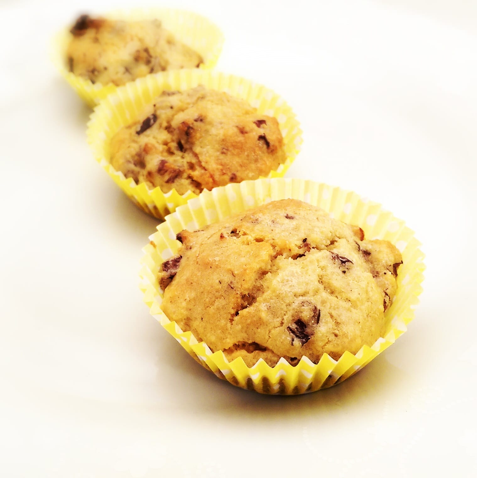 Read more about the article Olive and red onion bites